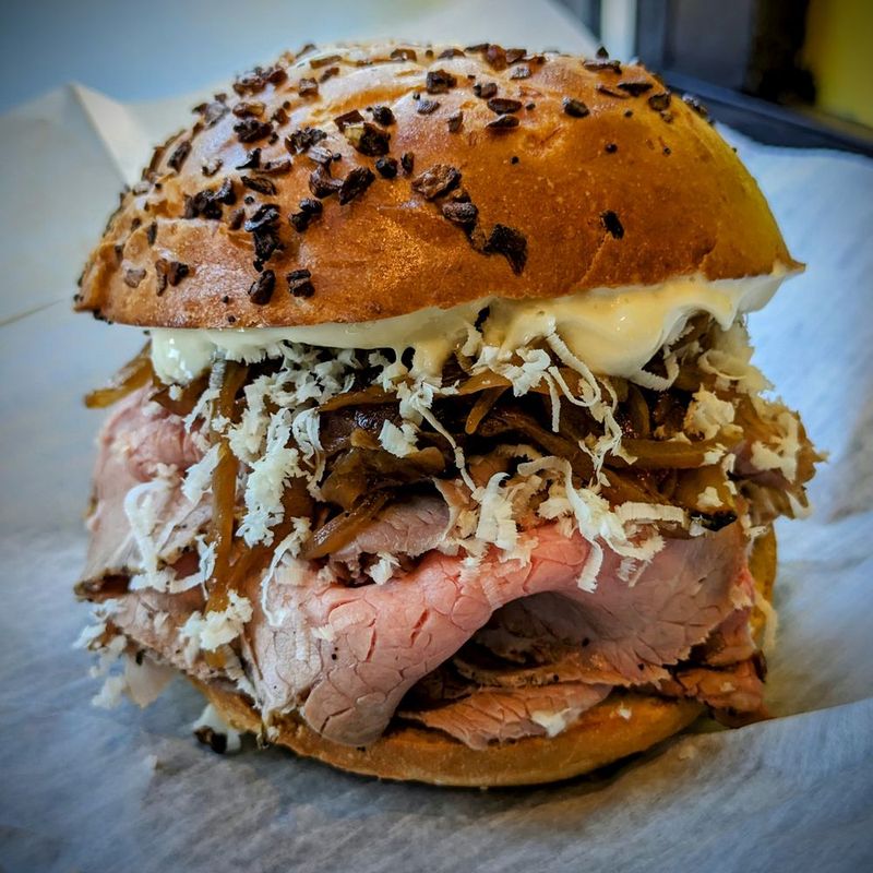 Vinnie's Roast Beef – Salem