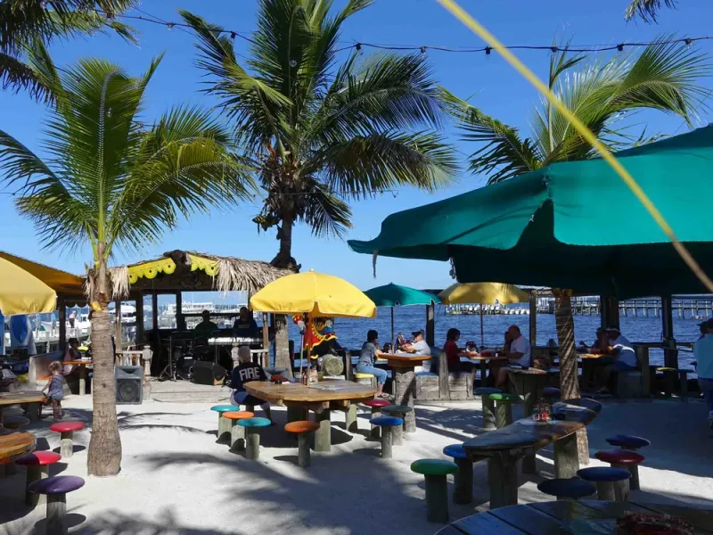 Captain Hiram's Sandbar – Sebastian