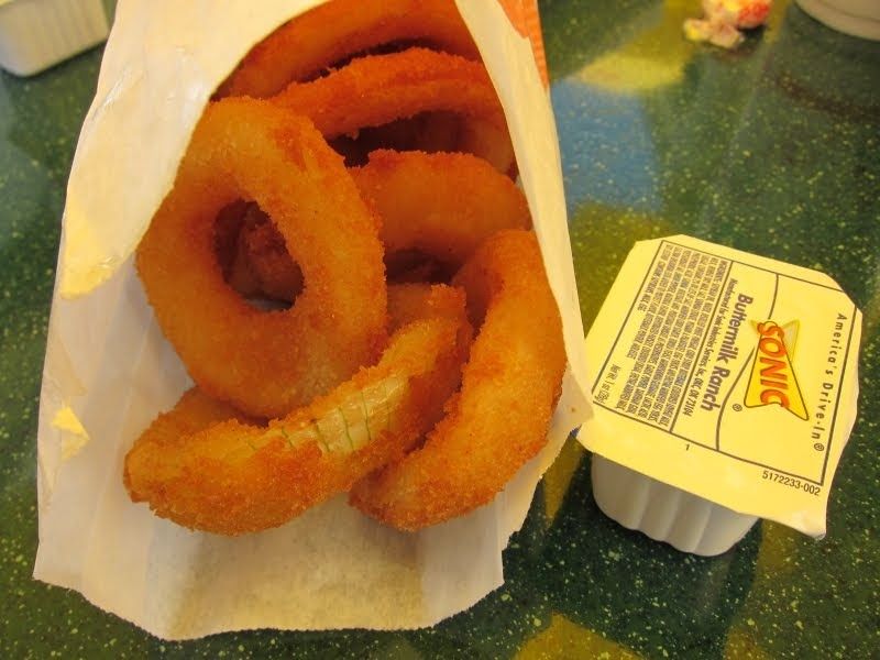 Sonic Drive-In's Classic Roadside Rings