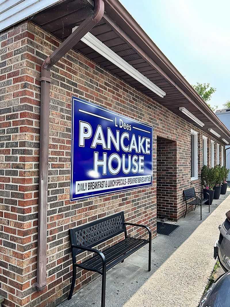 L'Dees Pancake House: Front Royal's Flapjack Heaven