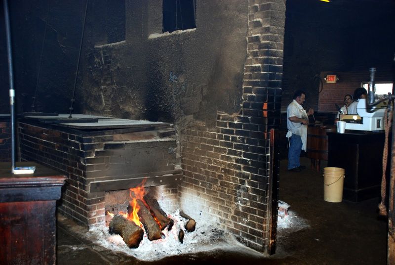 Walk-Through Pit Room Experience