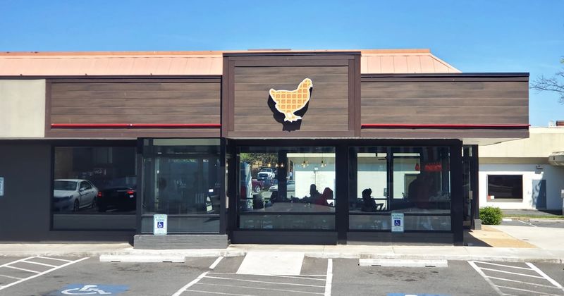 Uncle C's Chicken & Waffles - Alexandria's Soul Food Specialist