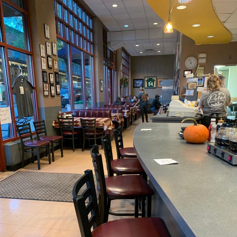 Pete’s Restaurant & Coffee Shop (Knoxville)