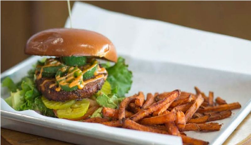 Yummy Burgers & BBQ (Plano)